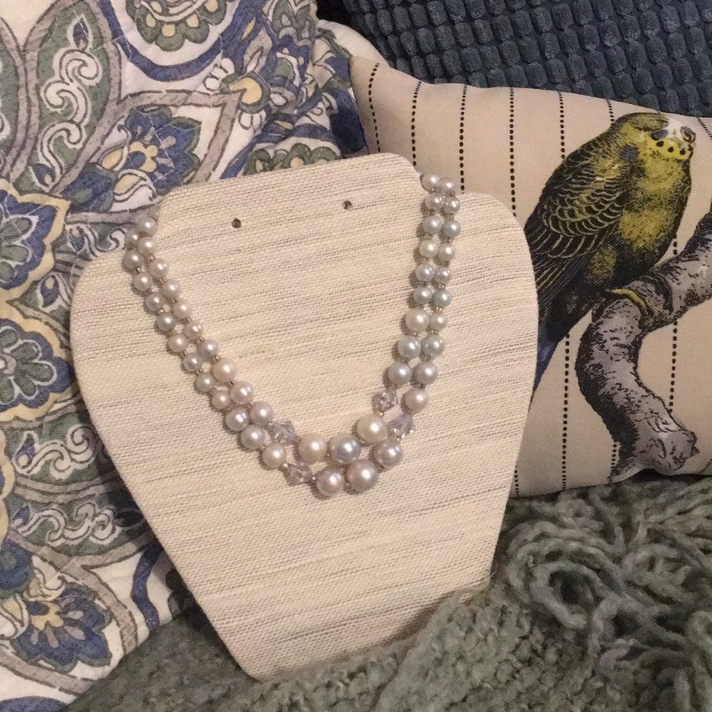 Vintage faux pearl double strand necklace 15”